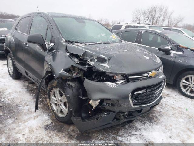 Chevrolet Trax Ls Image 4