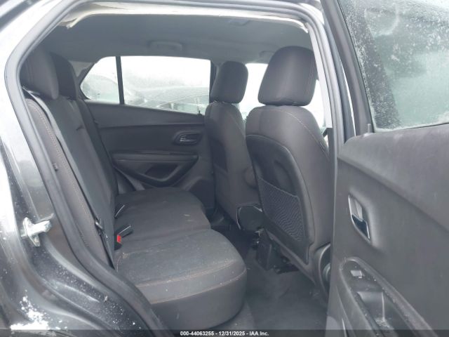 Chevrolet Trax Ls Image 5