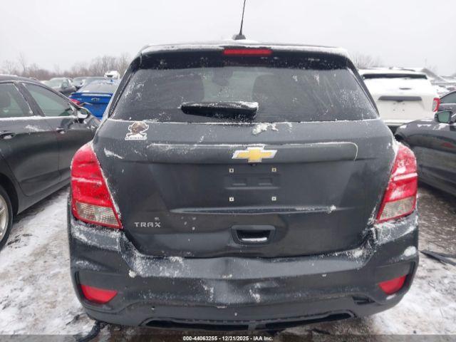 Chevrolet Trax Ls Image 12