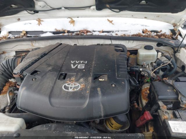 Toyota 4Runner Sr5 Sport V6 Image 8