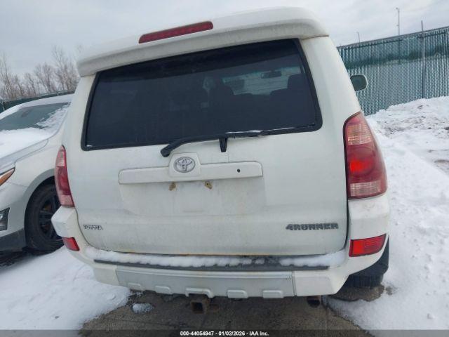 Toyota 4Runner Sr5 Sport V6 Image 12