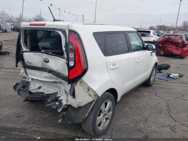 Kia Soul Image 4