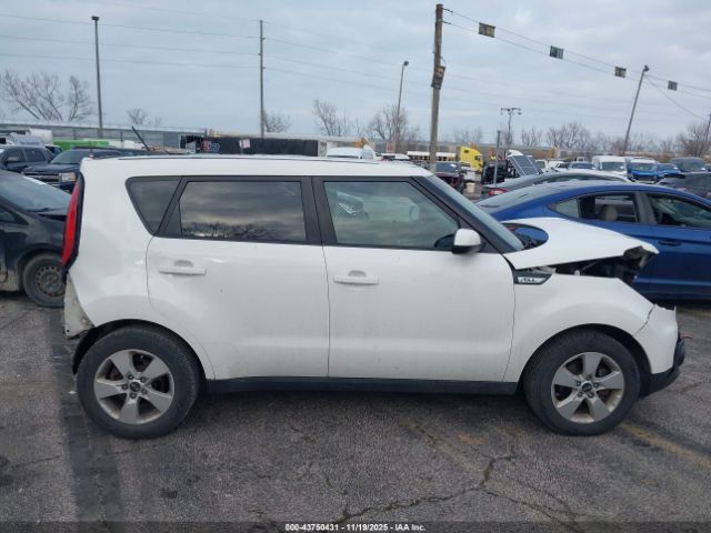 Kia Soul Image 13