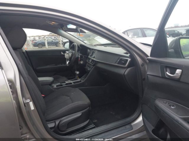 Kia Optima Lx Image 3