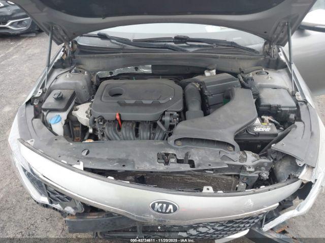 Kia Optima Lx Image 17