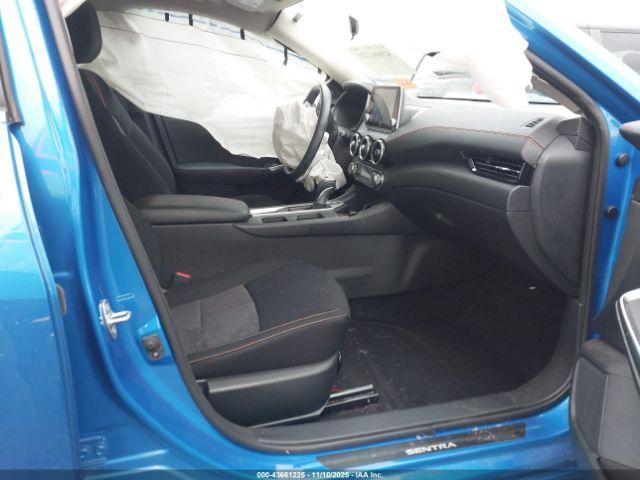 Nissan Sentra Sr Xtronic Cvt Image 3