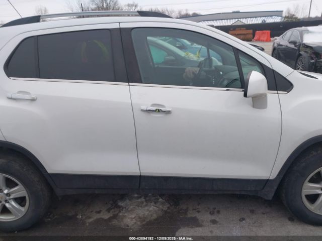 Chevrolet Trax Lt Image 7