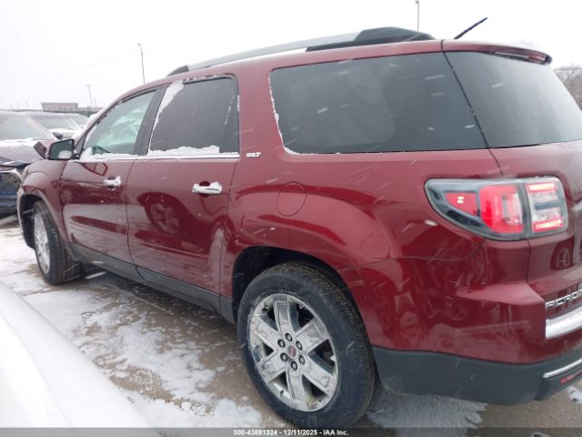 GMC Acadia Image 3