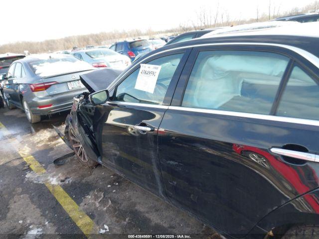 Cadillac CTS Luxury Collection Image 13