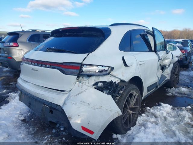 Porsche Macan Image 2