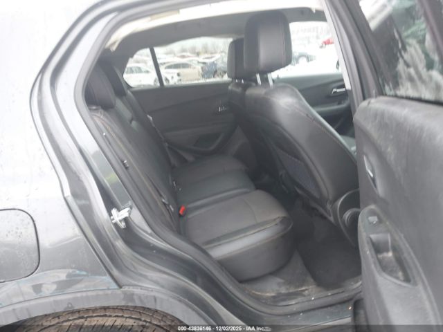 Chevrolet Trax Lt Image 6