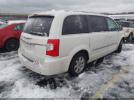 Chrysler Town & Country Touring Image 14