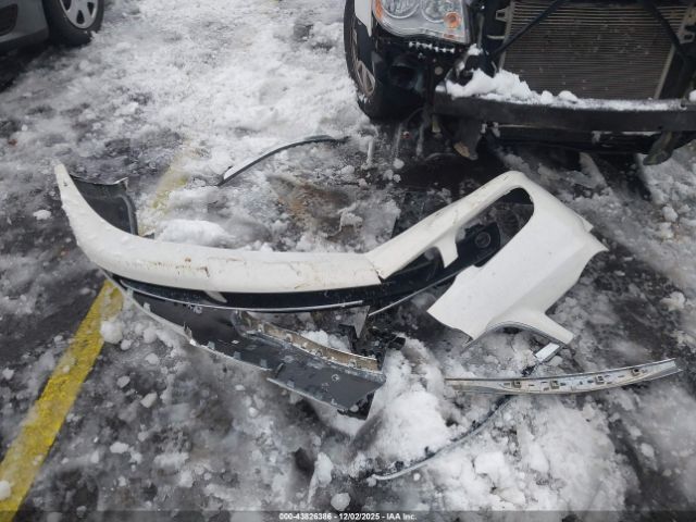 Chrysler Town & Country Touring Image 4