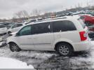 Chrysler Town & Country Touring Image 3