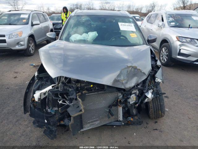 Nissan Kicks Sv Xtronic Cvt Image 8