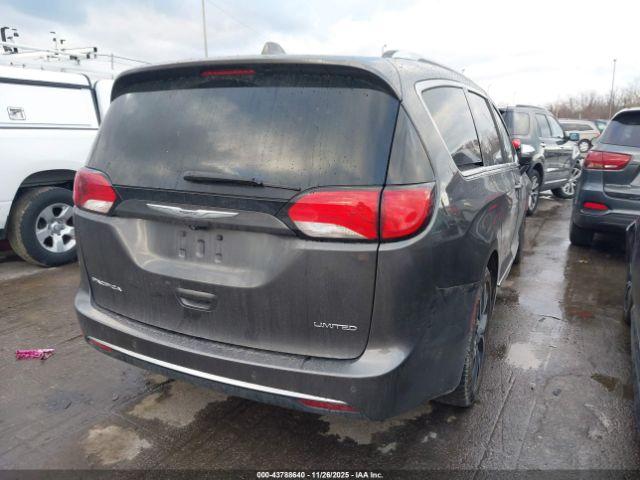 Chrysler Pacifica Limited Image 6