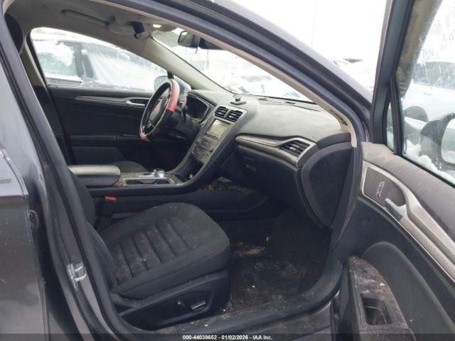 Ford Fusion Se Image 15