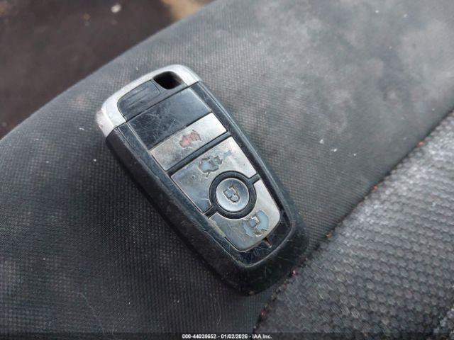 Ford Fusion Se Image 2