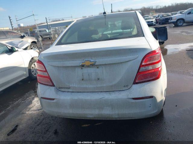 Chevrolet Sonic Lt Auto Image 13