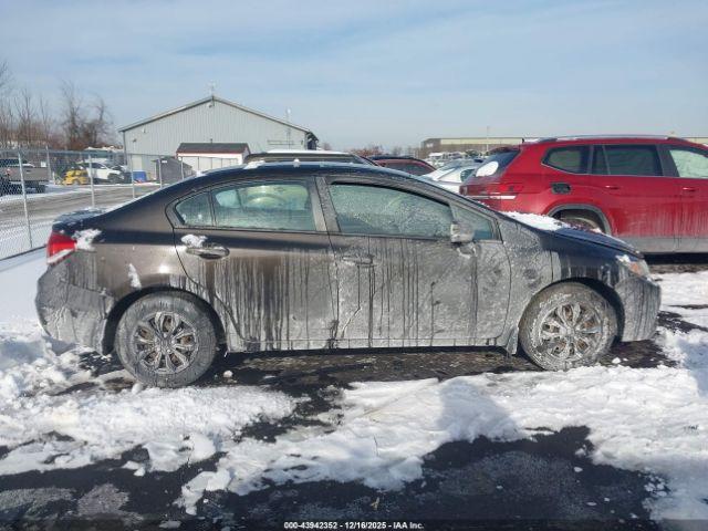 Honda Civic Lx Image 8