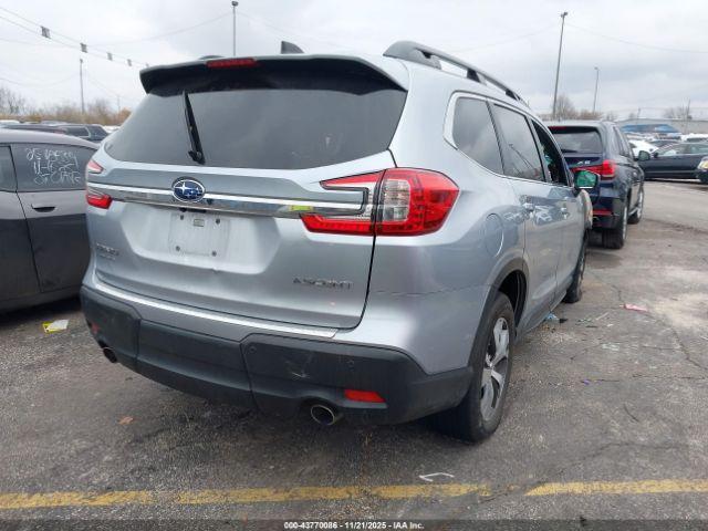 Subaru Ascent Premium 8-passenger Image 6