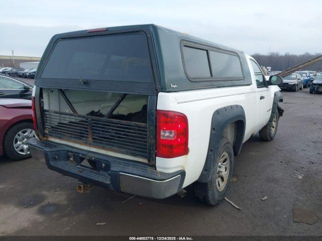 Chevrolet Silverado 1500 Work Truck Image 9