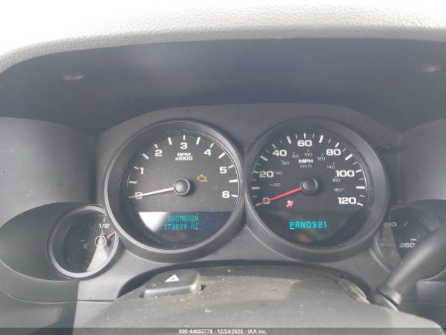 Chevrolet Silverado 1500 Work Truck Image 2