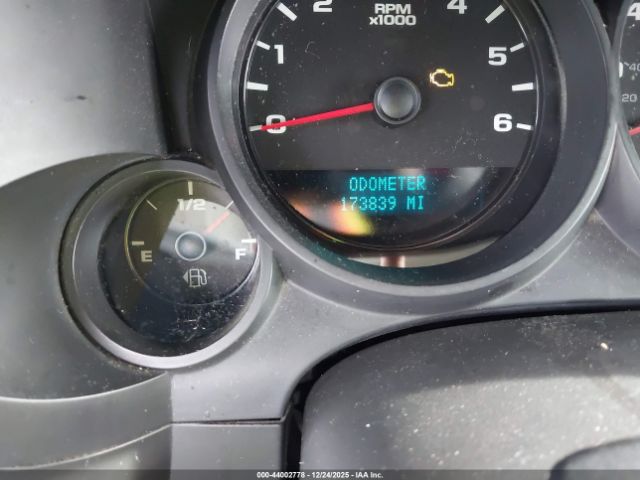 Chevrolet Silverado 1500 Work Truck Image 3