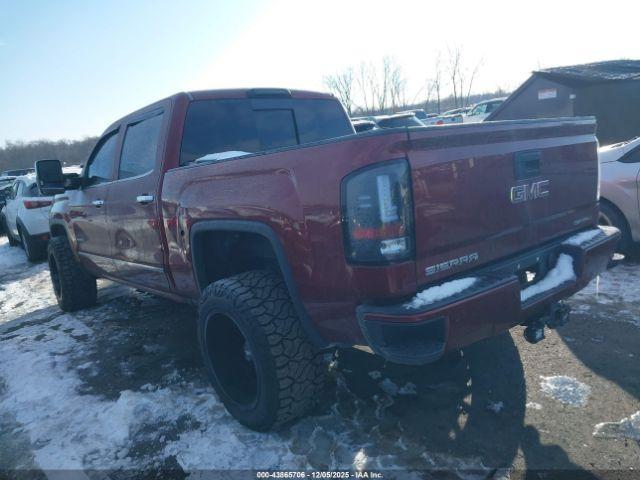 GMC Sierra 1500 Denali Image 3