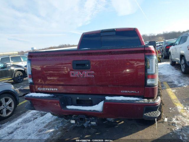 GMC Sierra 1500 Denali Image 11
