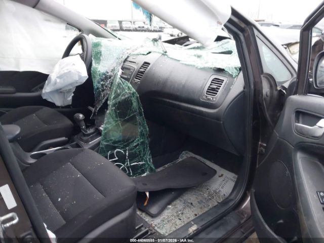 Kia Forte Lx Image 10