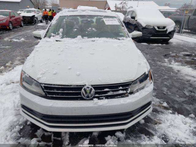 Volkswagen Jetta 1.4t Se Image 3