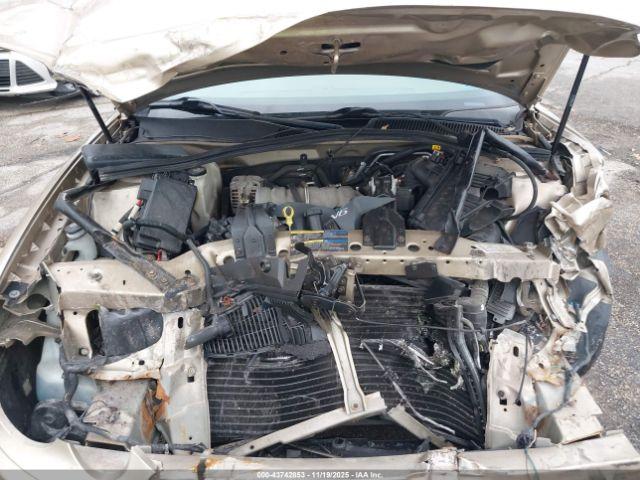 Buick LaCrosse Cx Image 17