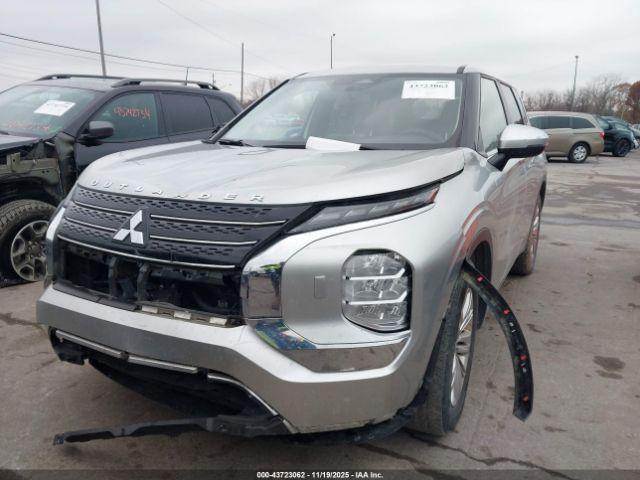 Mitsubishi Outlander Es 2.5 S-awc Image 3