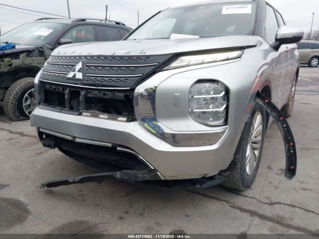 Mitsubishi Outlander Es 2.5 S-awc Image 7