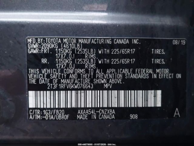 Toyota RAV4 Le Image 16