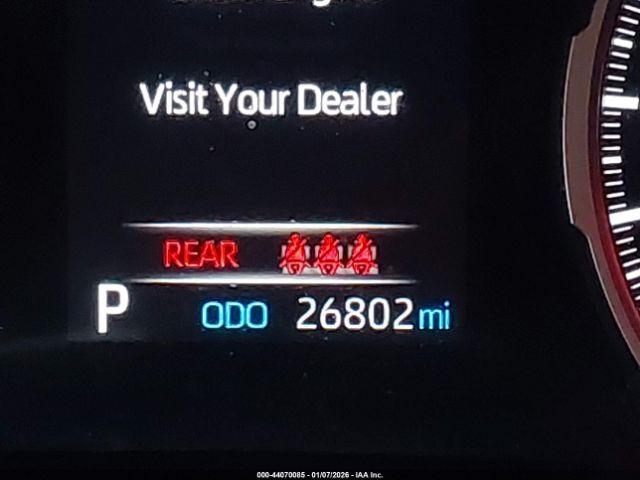 Toyota RAV4 Le Image 13