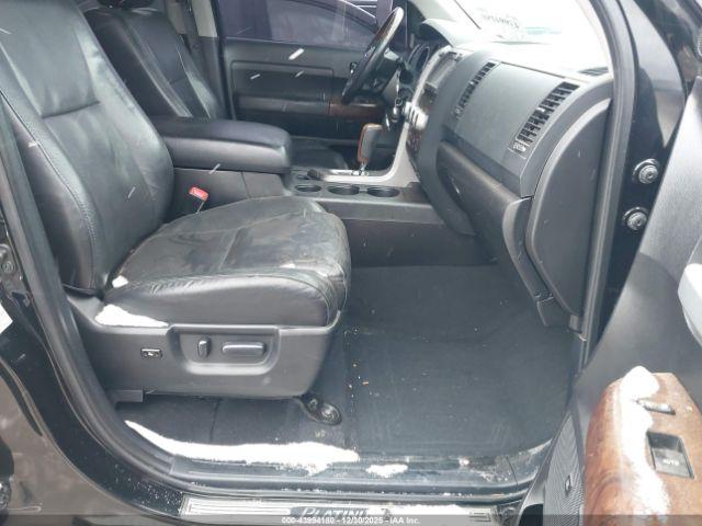 Toyota Tundra Limited 5.7l V8 Image 8