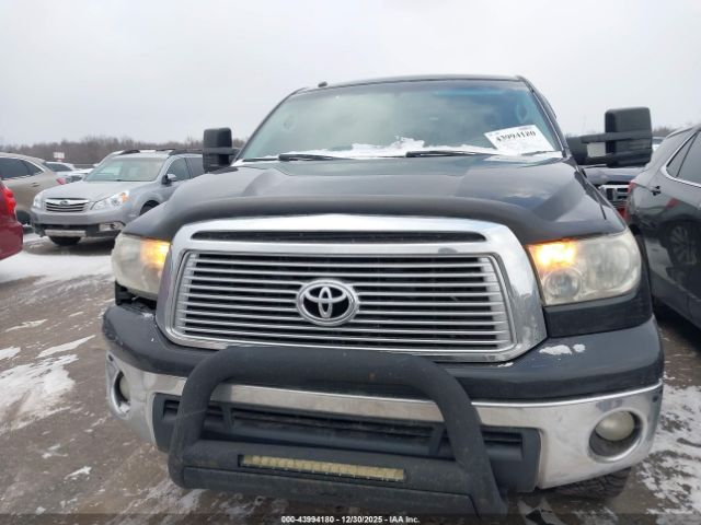 Toyota Tundra Limited 5.7l V8 Image 10