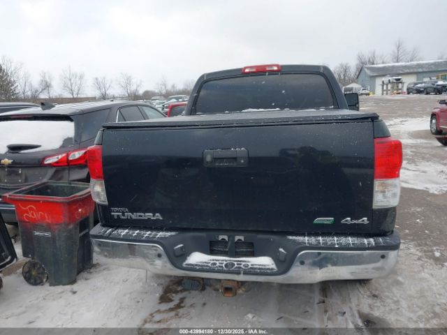 Toyota Tundra Limited 5.7l V8 Image 13