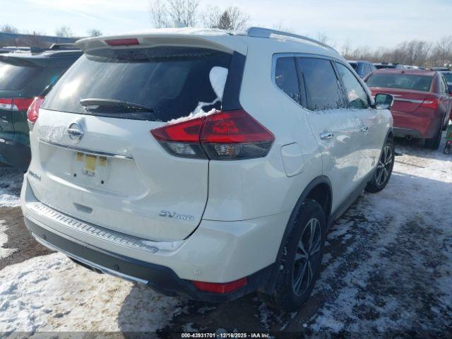 Nissan Rogue Sv Image 16