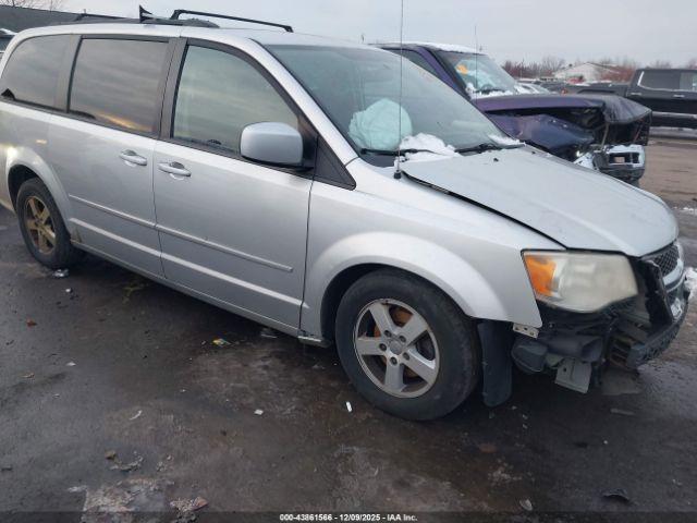  Salvage Dodge Grand Caravan