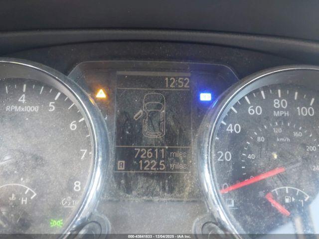 Nissan Rogue S Image 11