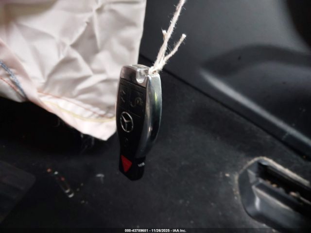 Mercedes-Benz M-Class 4matic Image 18