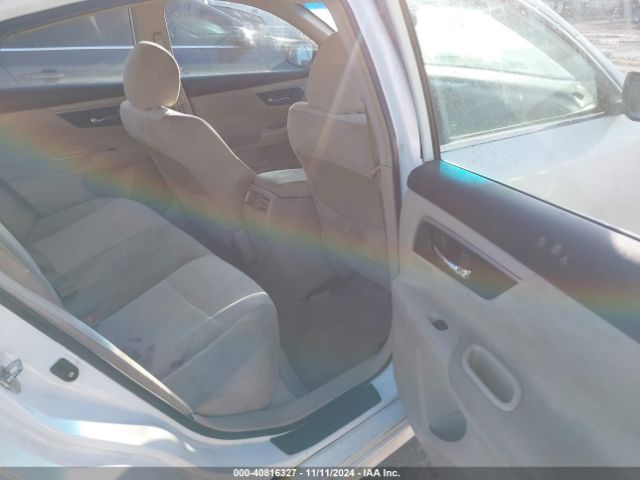 Nissan Altima 2.5 Sv Image 15