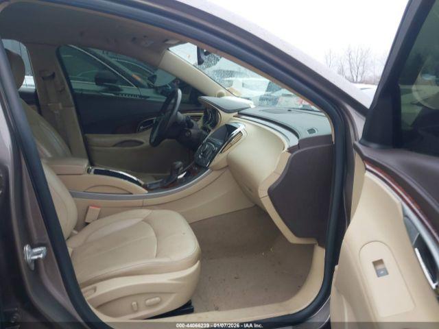 Buick LaCrosse Cxl Image 4