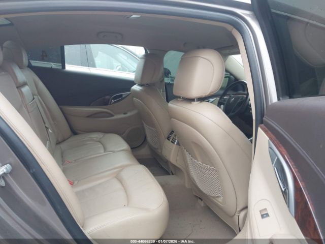 Buick LaCrosse Cxl Image 9