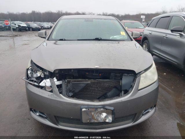 Buick LaCrosse Cxl Image 12