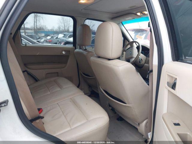 Ford Escape Limited Image 15