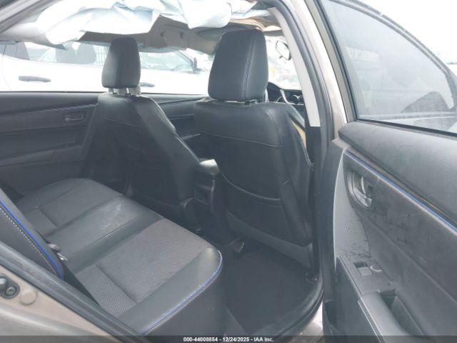 Toyota Corolla Se Image 5